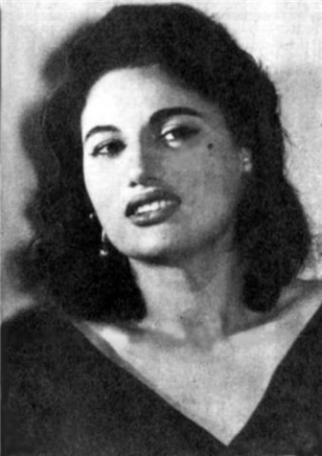 اعتماد رشدي