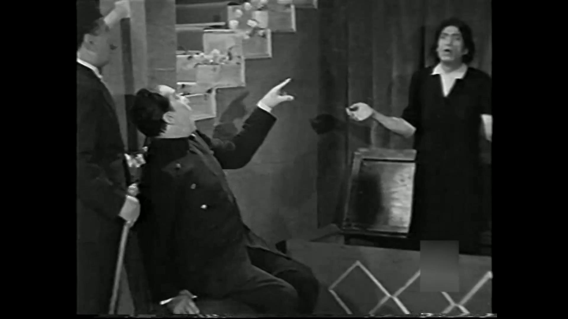 Hussein Ibrahim
	  	 	 - Youssef Wahby