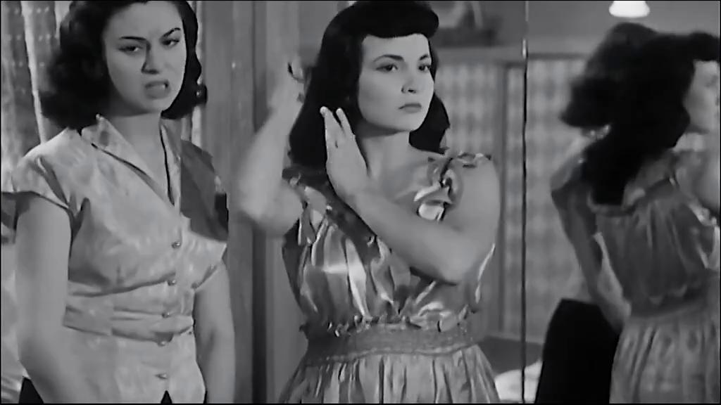 Shadia
	  	 	 - Faten Hamama