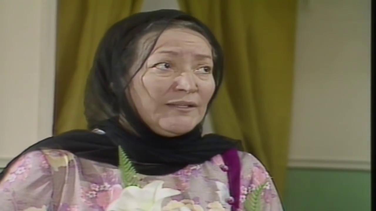 علية عبد المنعم