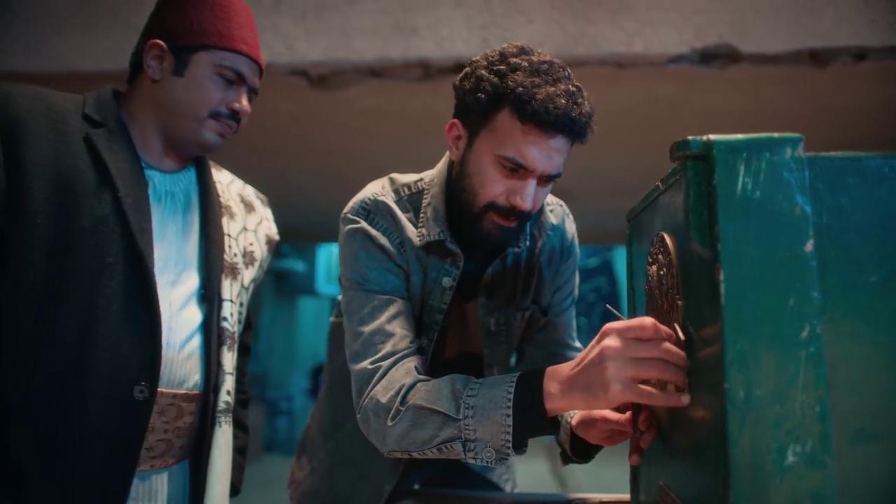 Karim Adel
	  	 	 - Sherif Hosny