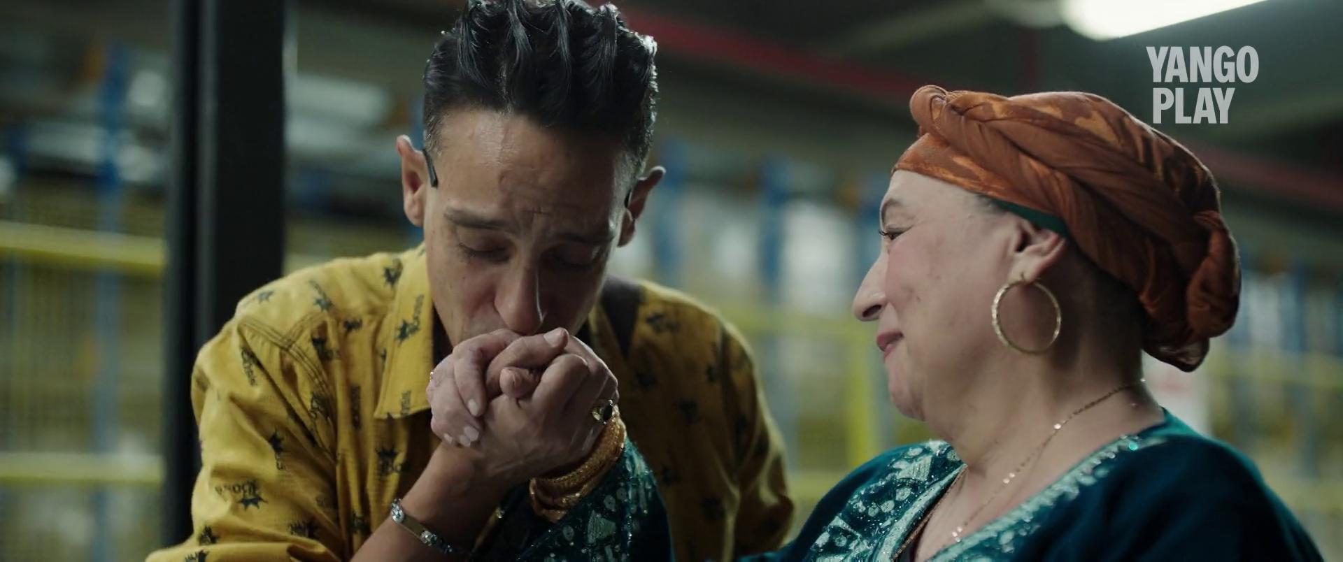 Azza Al Sayed
	  	 	 - Ali Soubhy