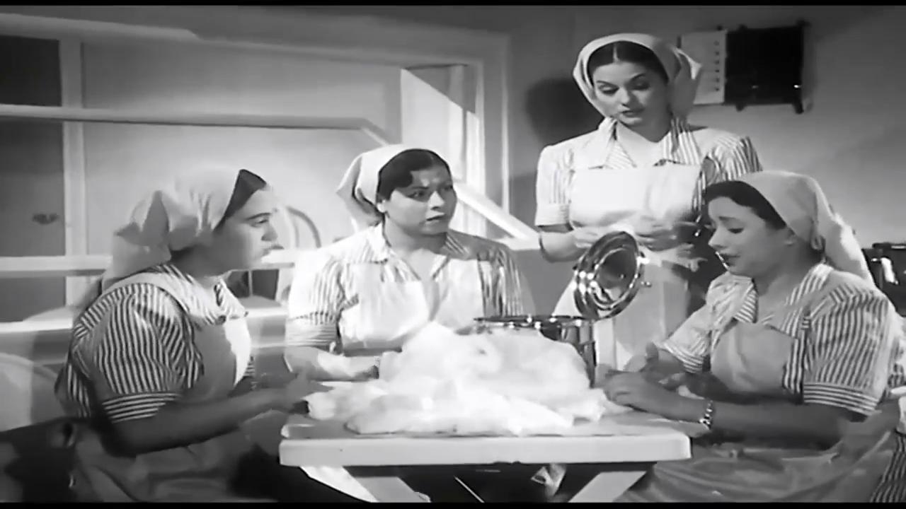 Sanaa Samih
	  	 	 - Wedad Hamdy