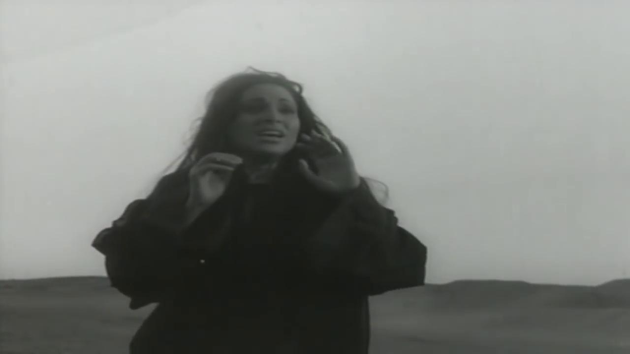 نادية رشاد