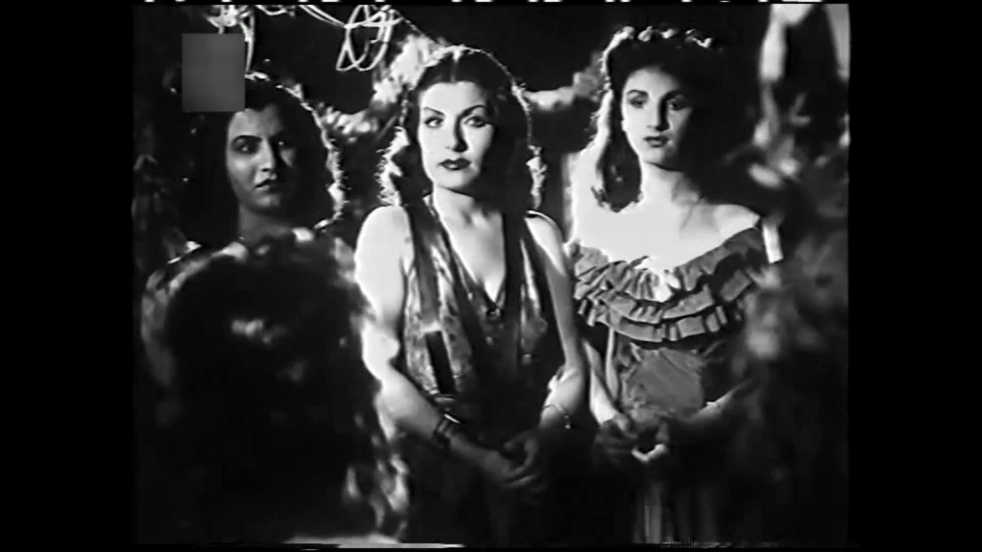 Nagwa Salem
	  	 	 - Zozo Shekib