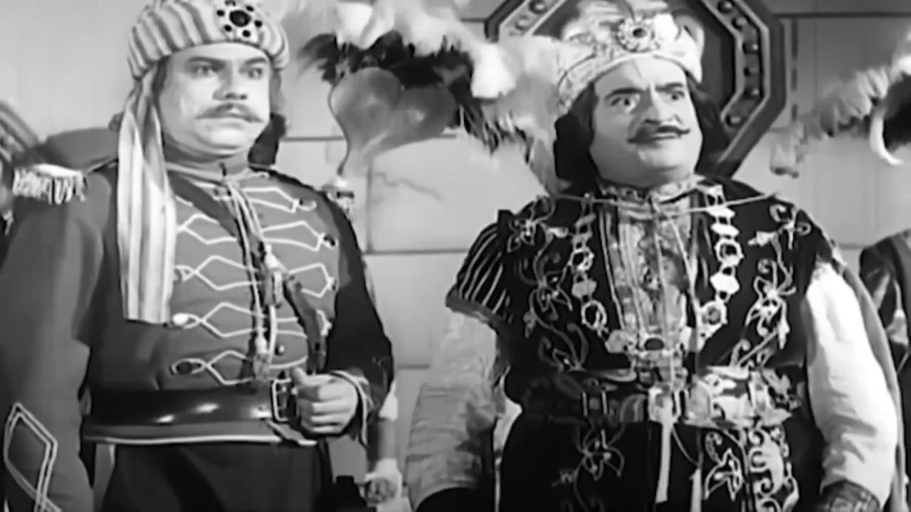 Fouad Al-Rashidy
	  	 	 - Hussein Eisa