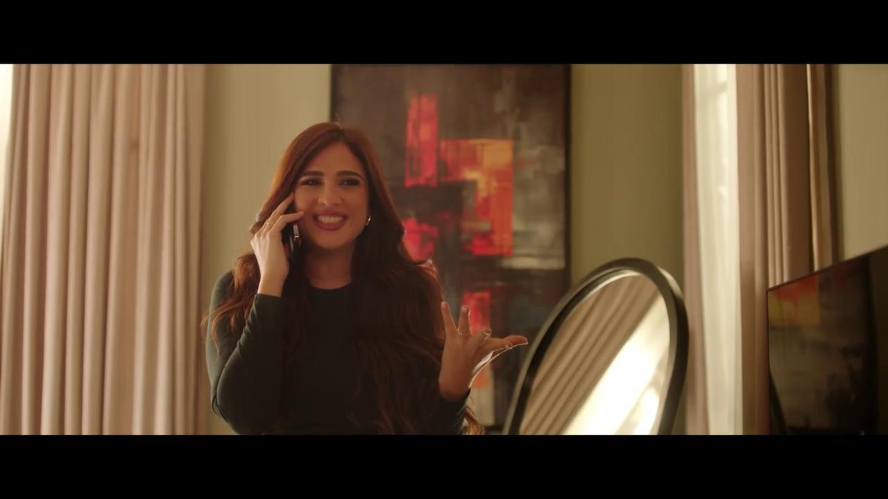 ياسمين عبد العزيز