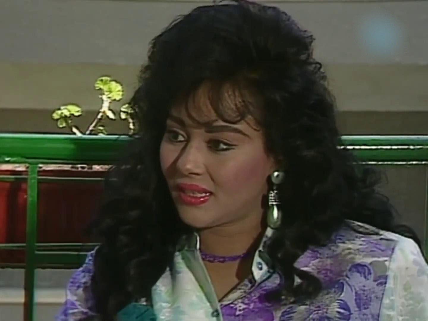 نهى العمروسي