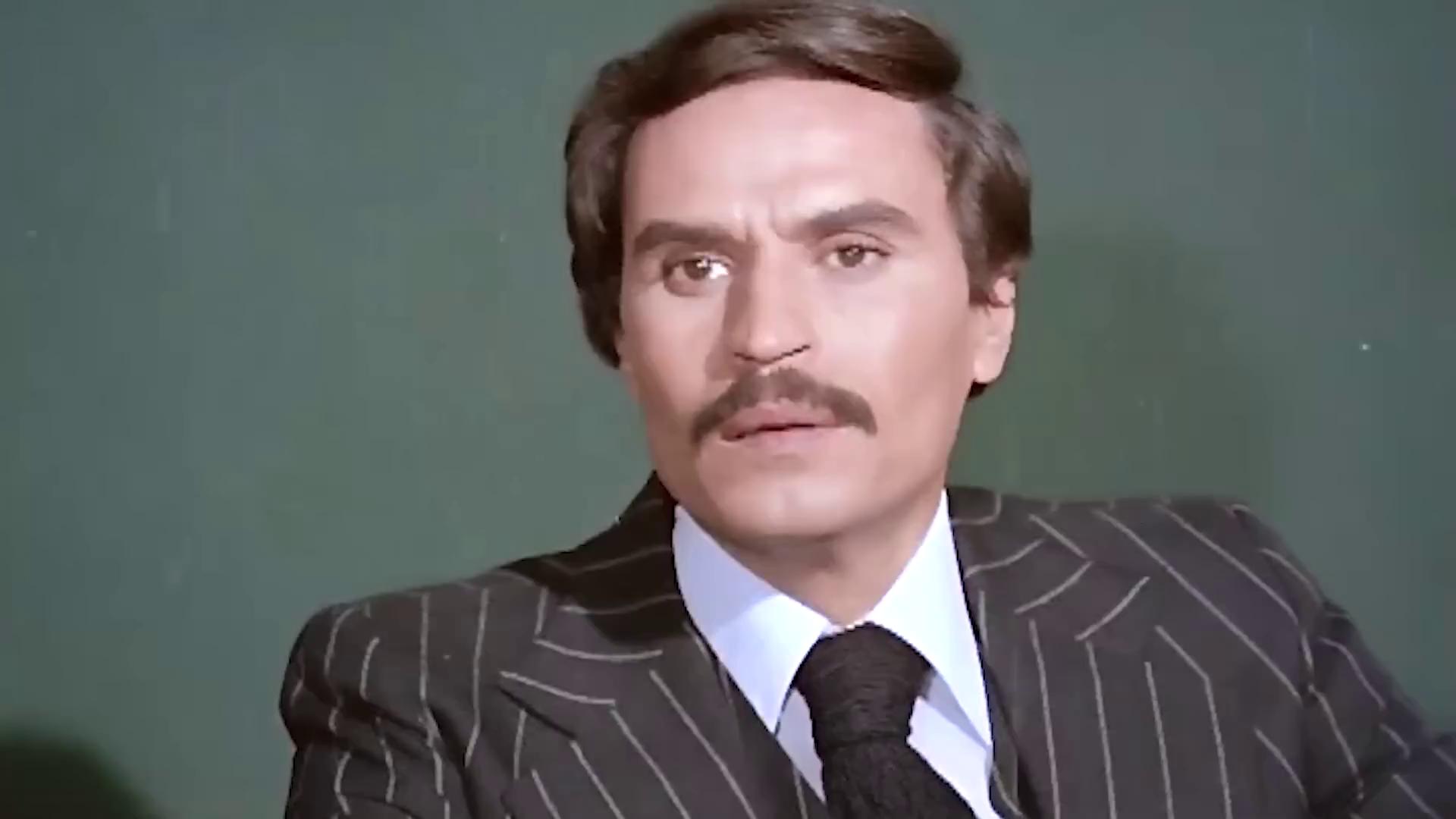 عزت العلايلي