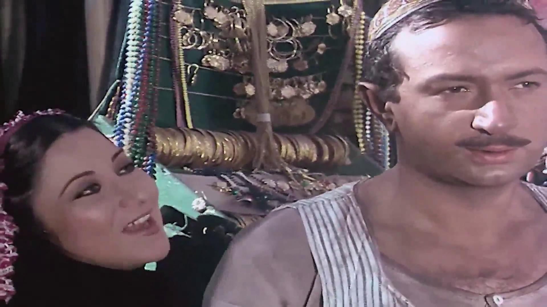 نور الشريف - بوسي