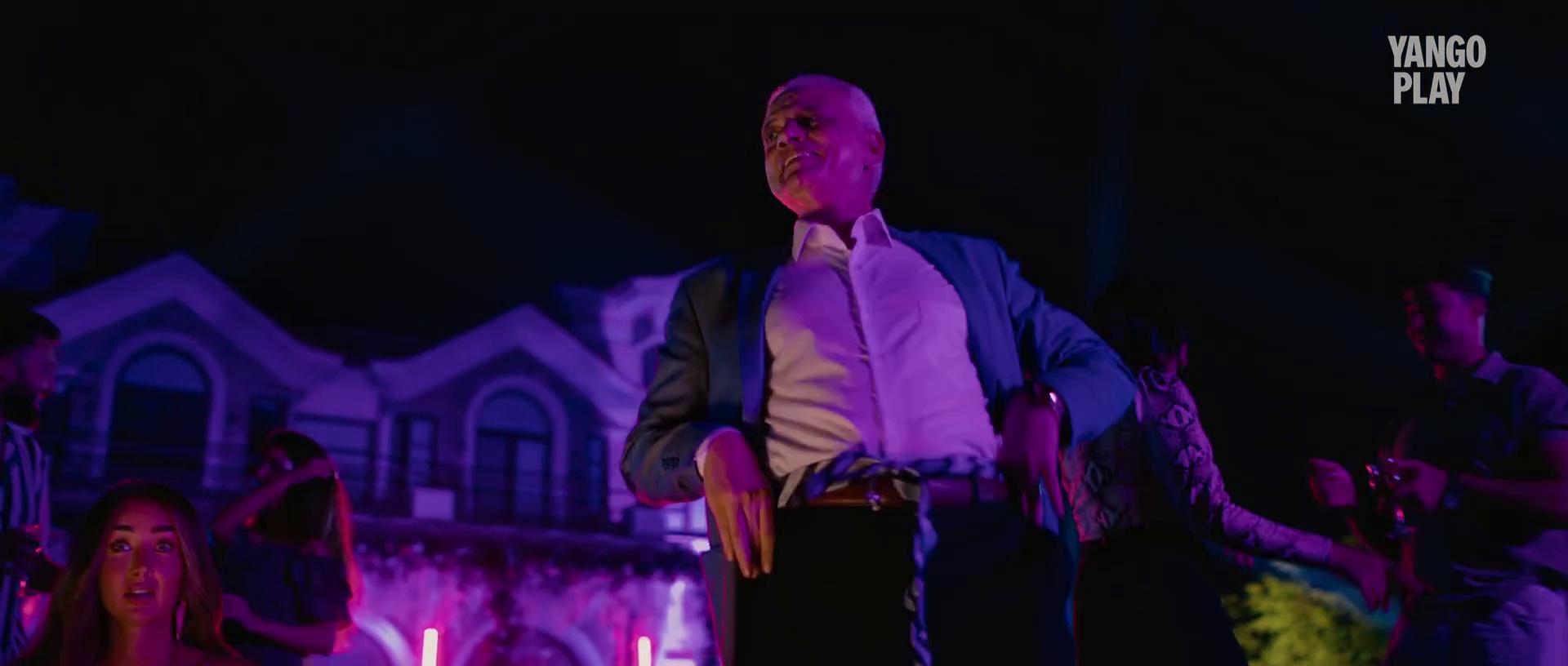 أيمن هلال - هنا الزاهد