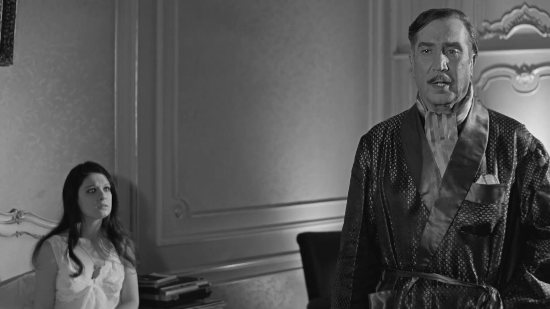 Youssef Wahby
	  	 	 - Nelly