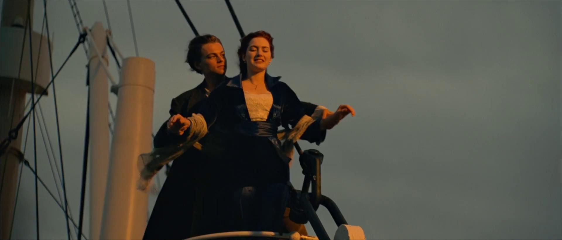 Kate Winslet
	  	 	 - Leonardo Dicaprio