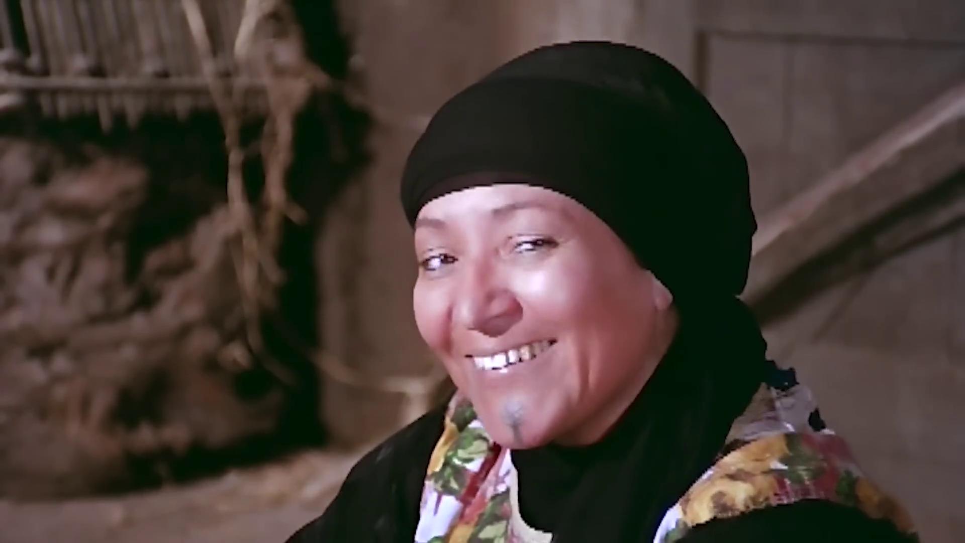 علية عبد المنعم