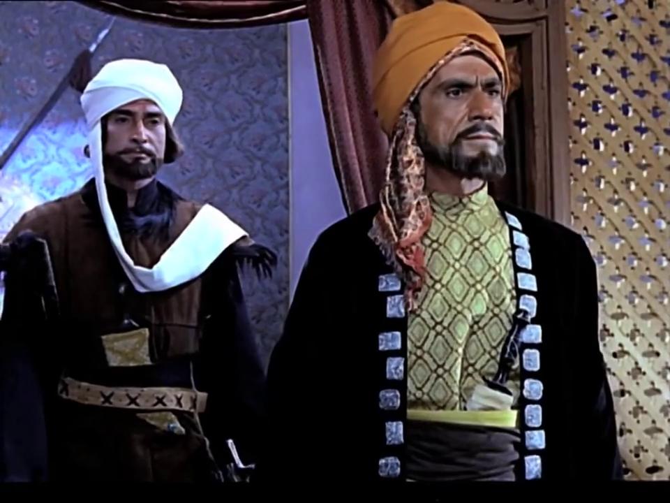 Ahmad Loxer
	  	 	 - Ahmad Mazhar