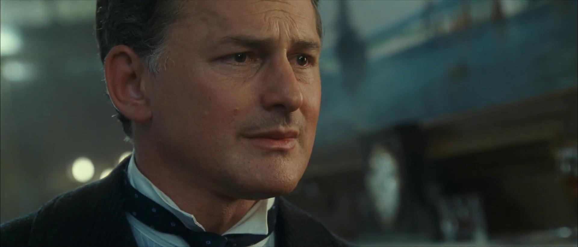 Victor Garber