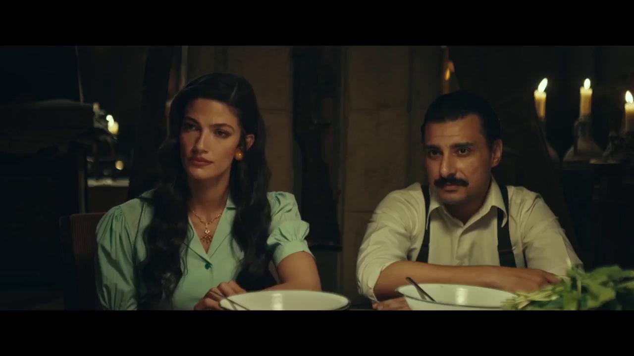 إسلام حافظ - تارا عماد