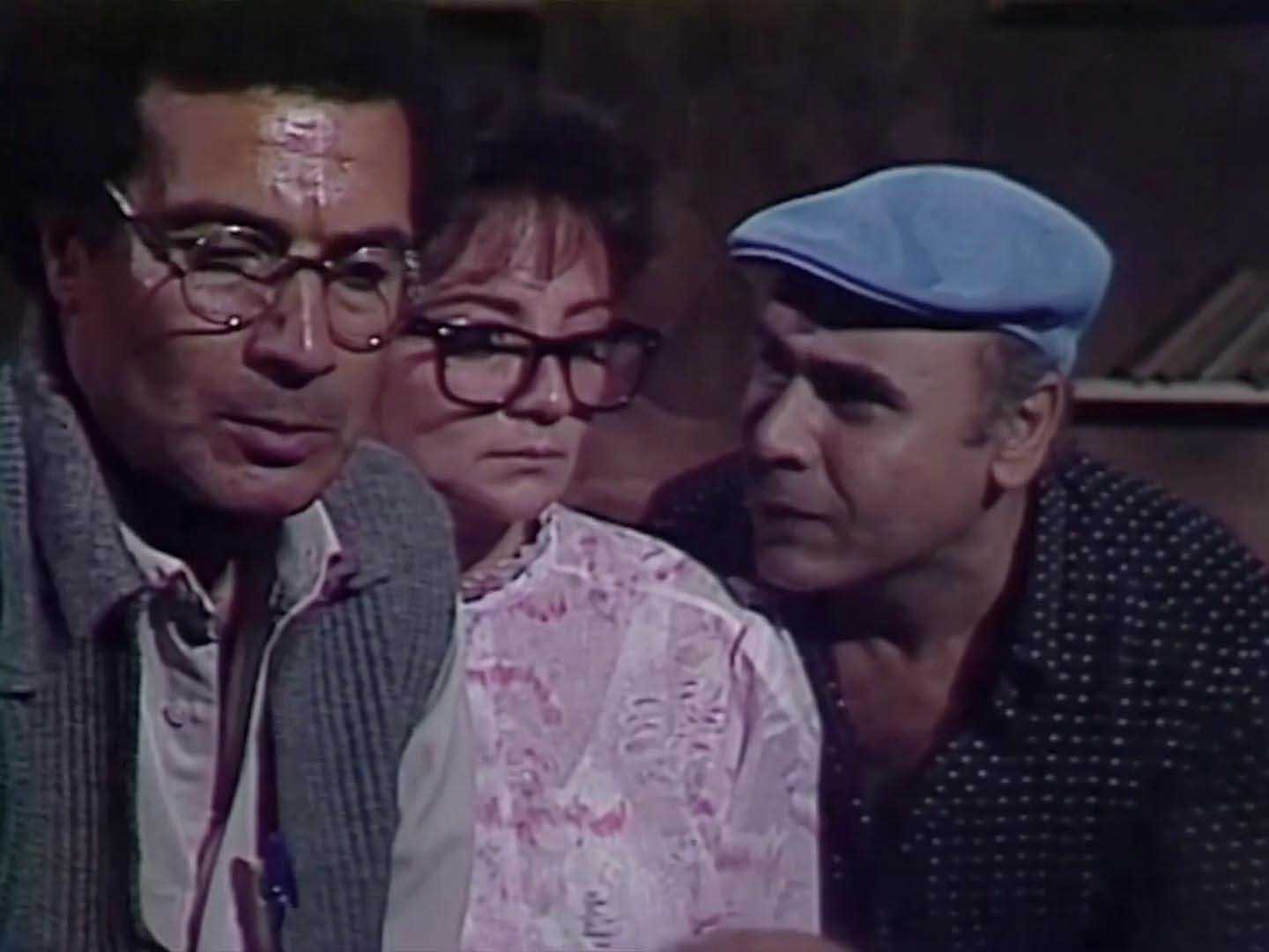 Abdalla Ismail
	  	 	 - Shahira
	  	 	 - Muhammad Abd-Al-Moety