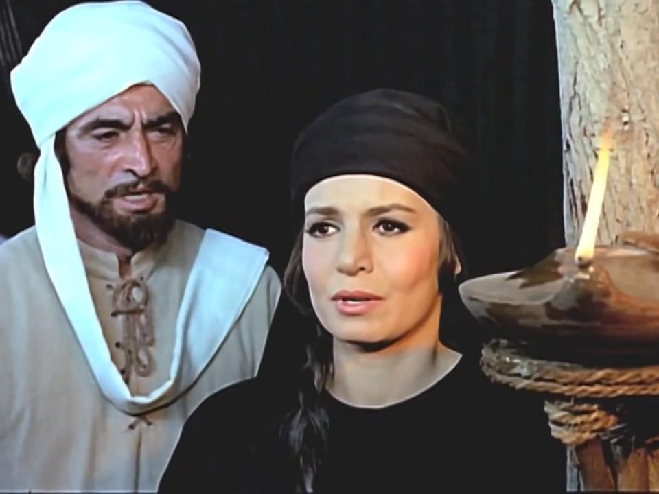 سميرة أحمد - أحمد مظهر