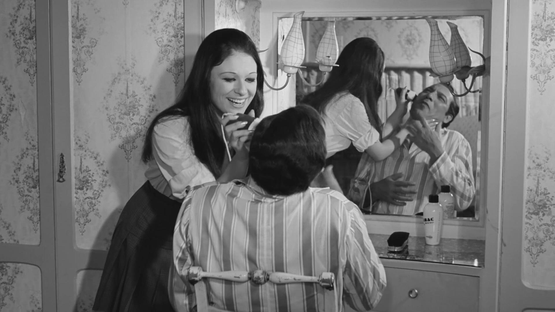 Farid Shawqi
	  	 	 - Nelly