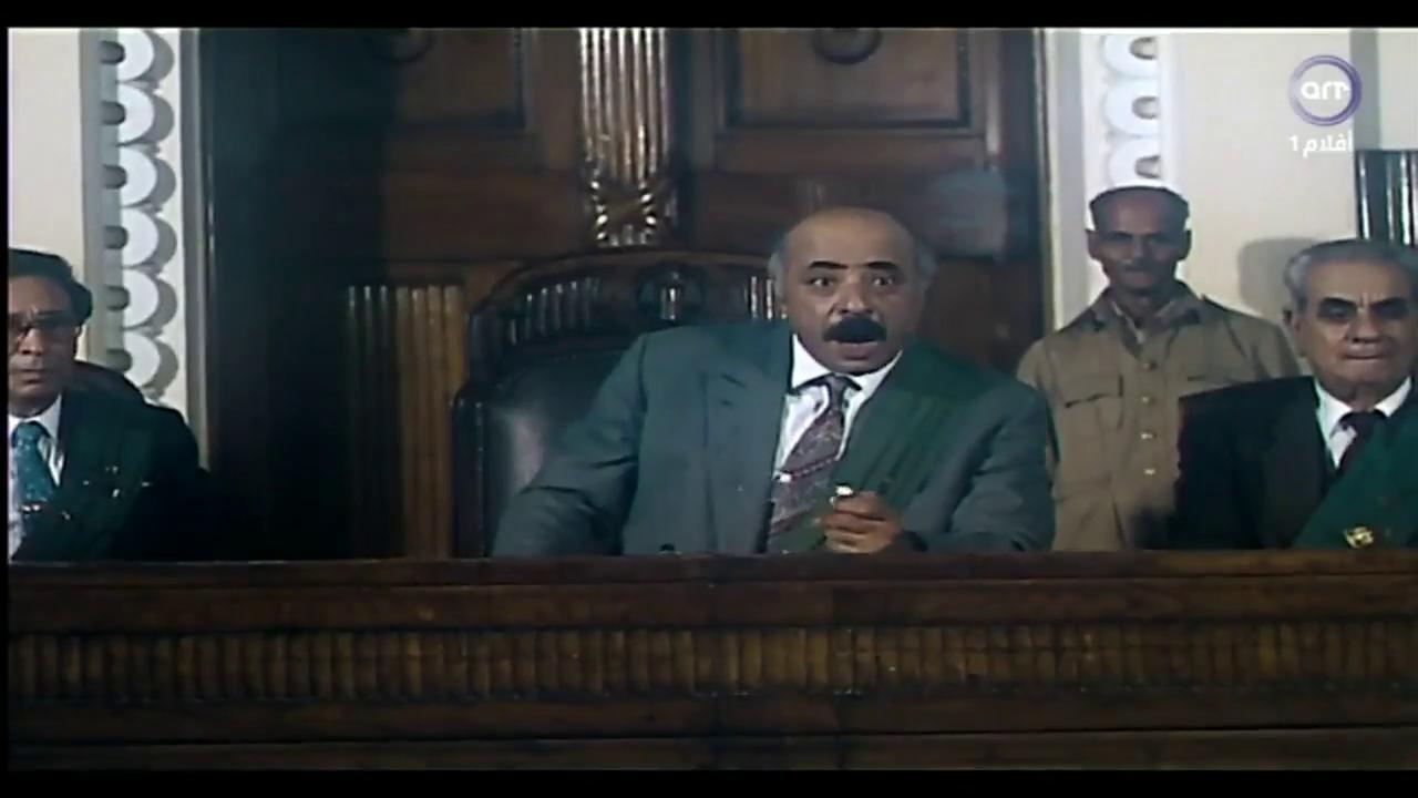 فايق عزب