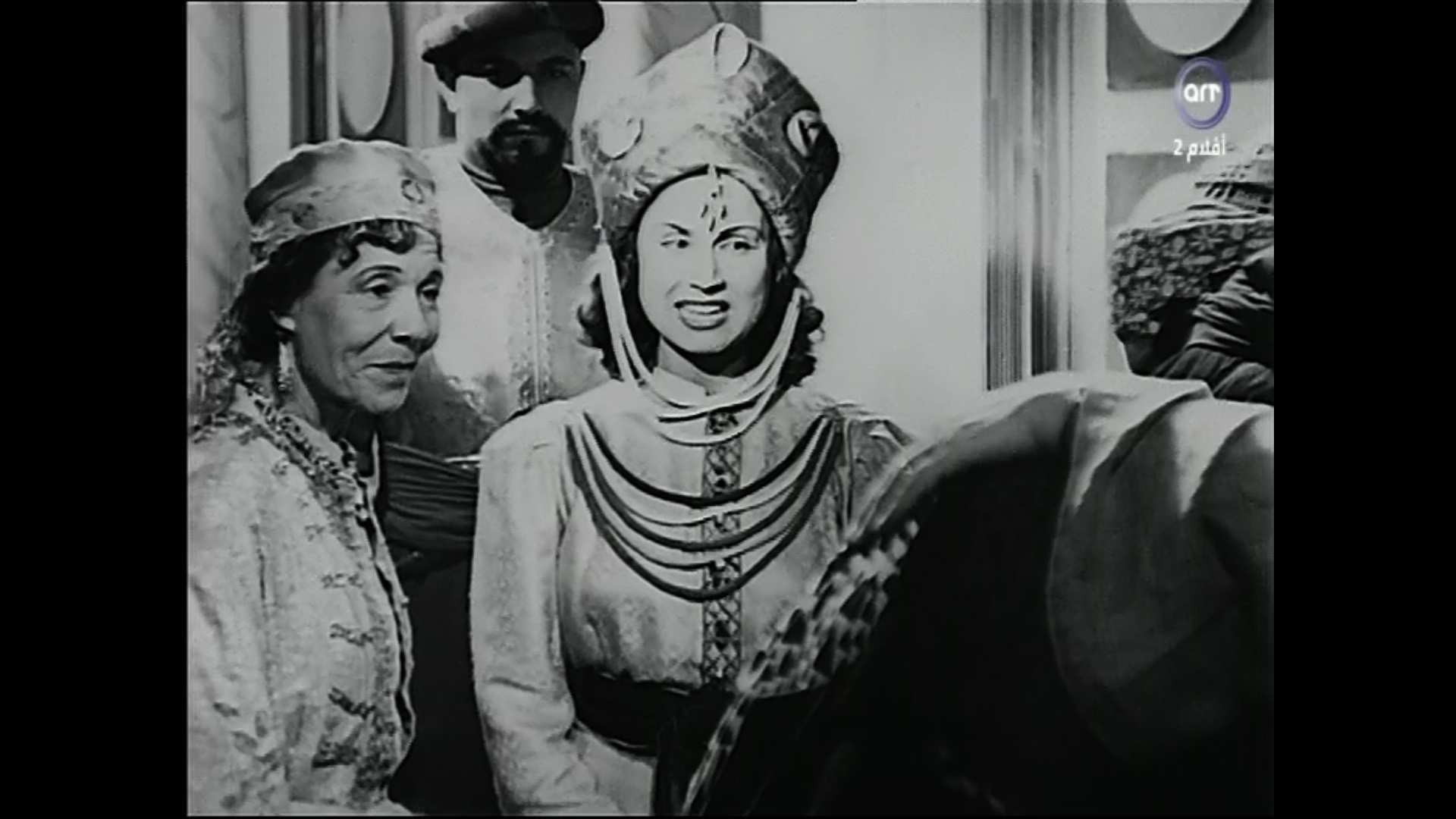 Nour Al-Hoda
	  	 	 - Esther Shattah