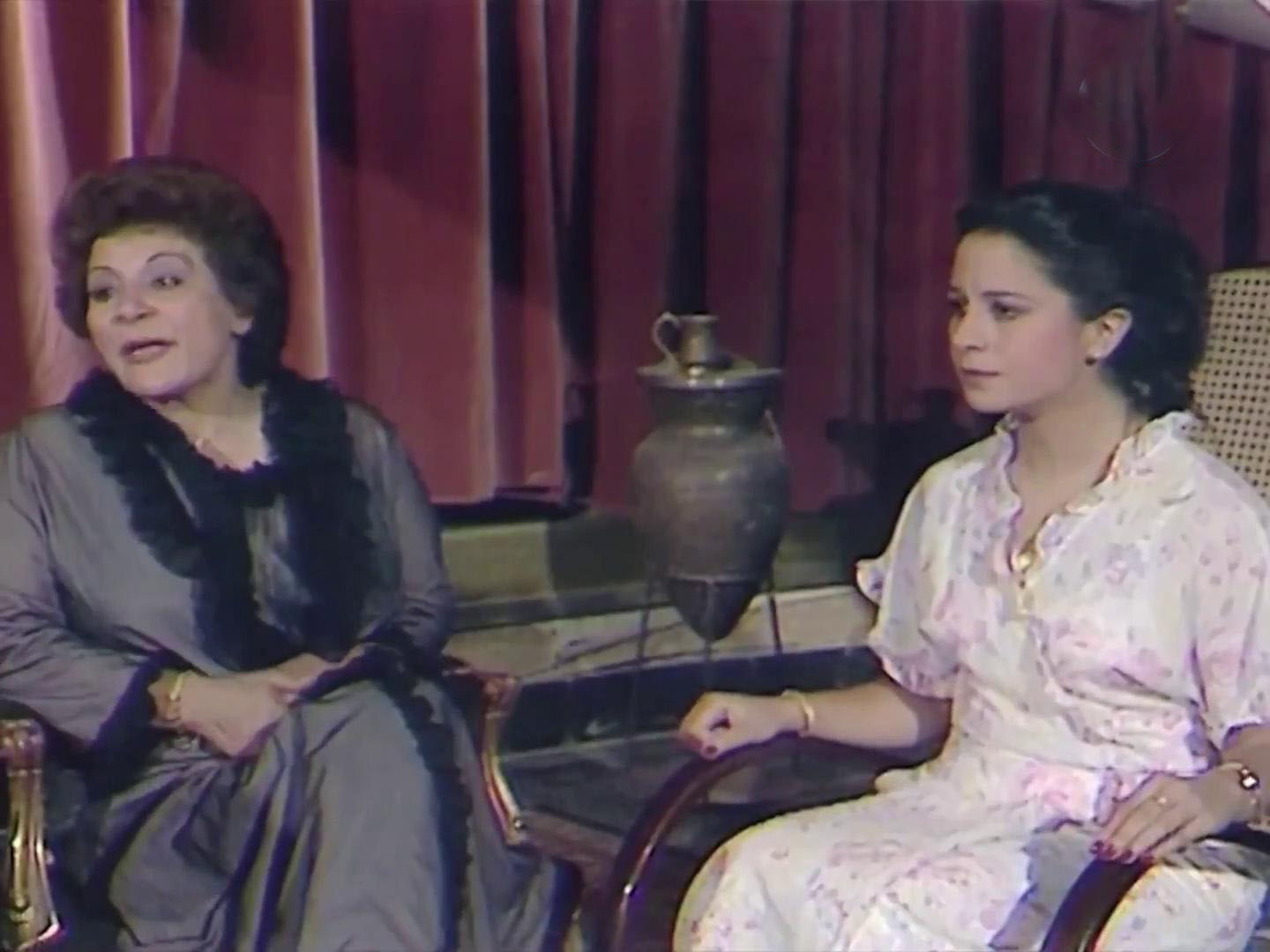 سمية الألفي - عايدة عبد العزيز