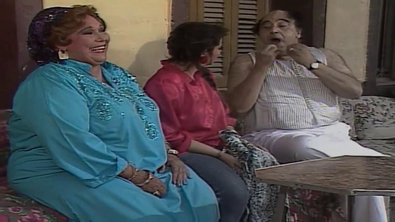 حسن مصطفى - تحية كاريوكا