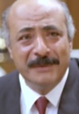 فايق عزب