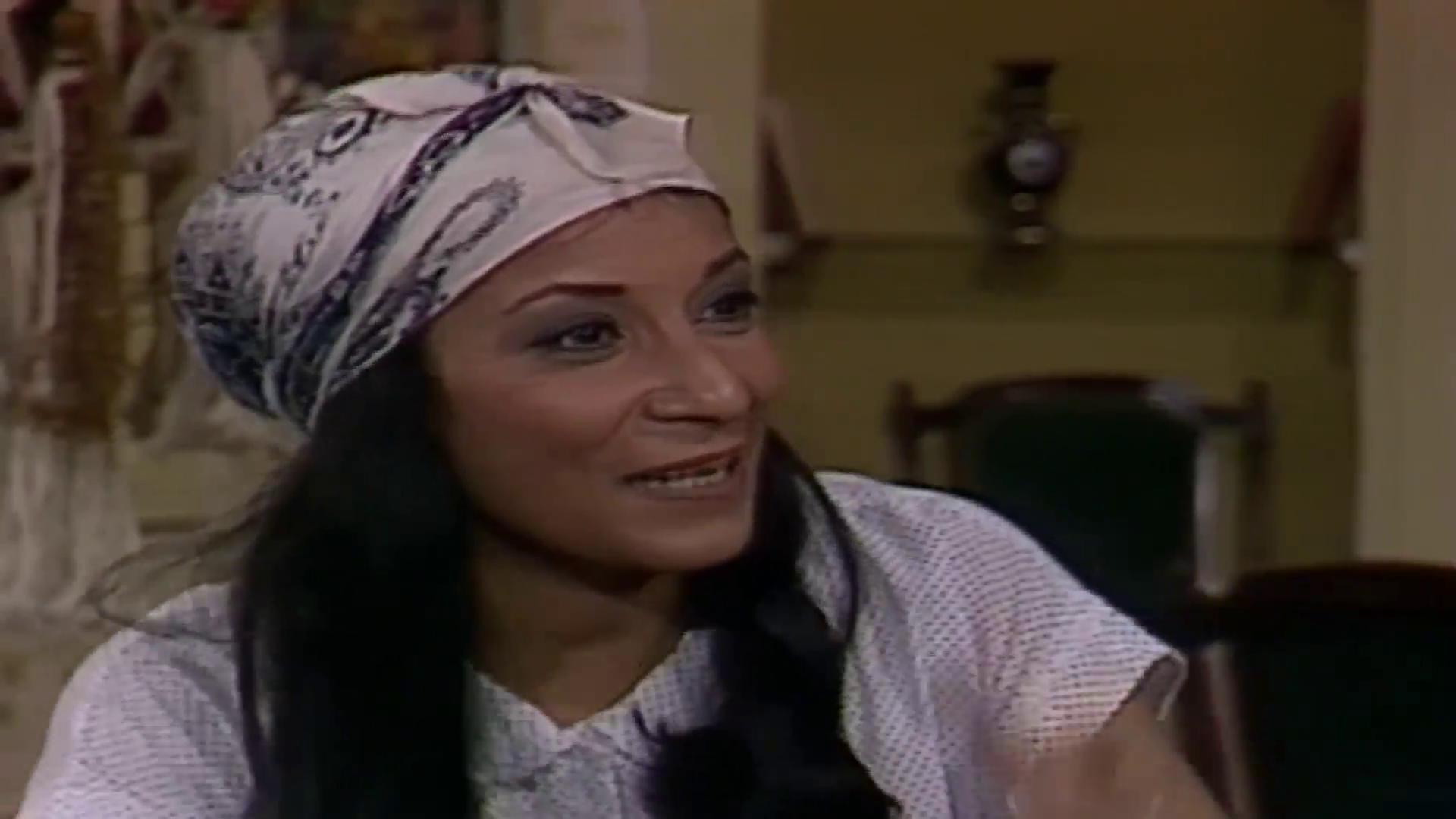 sanaa younes