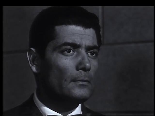 شكري سرحان