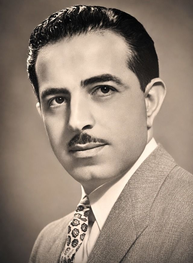 حسن رمزي (1)