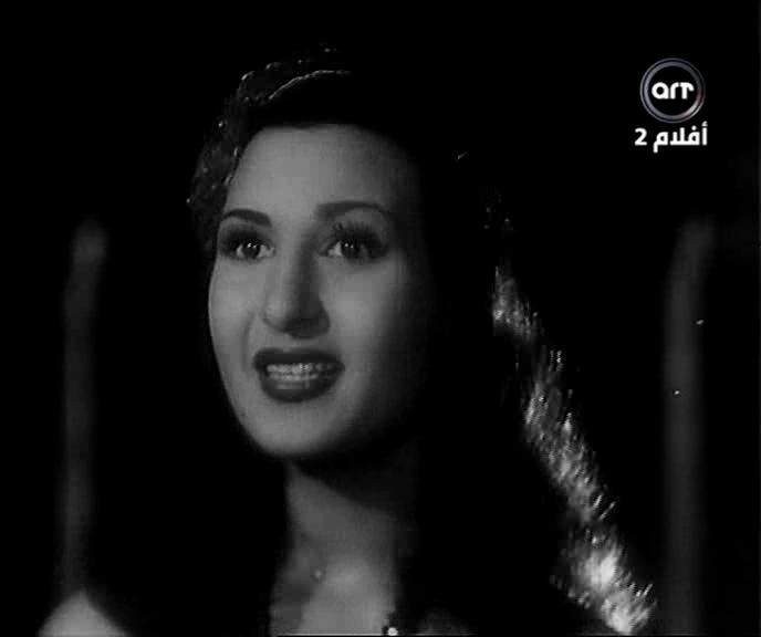 نعيمة عاكف