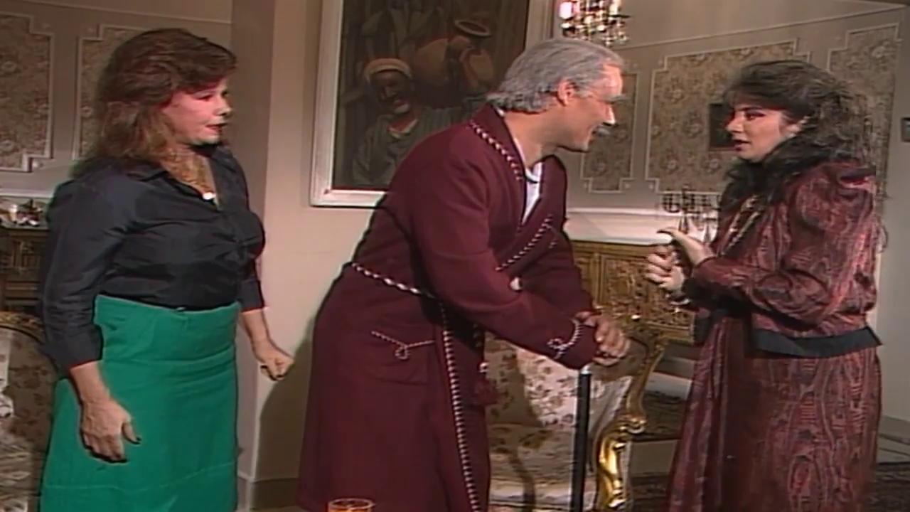 Shahira
	  	 	 - Farouq Al-Fishawi
	  	 	 - Berlanty Abdel-Hamid