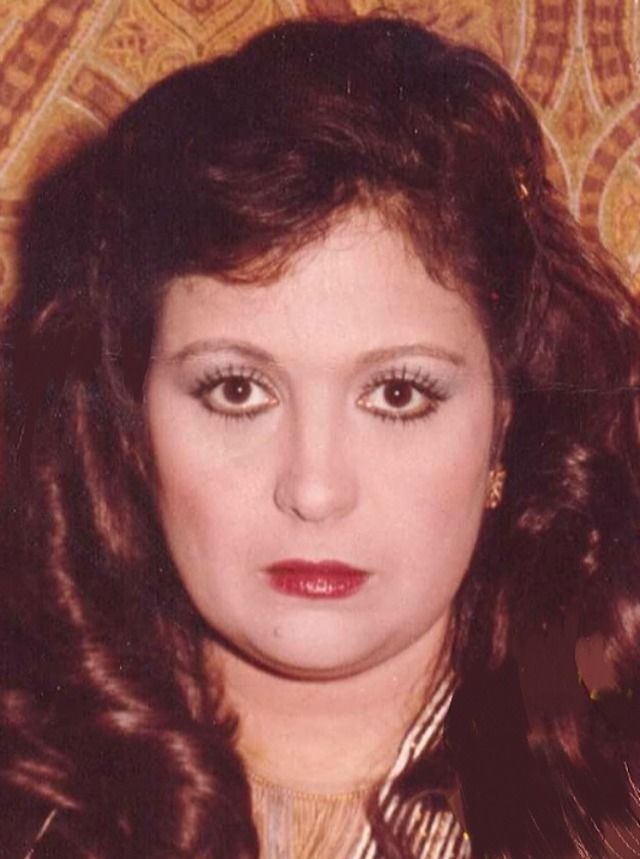 بوستر - زيزي مصطفى
