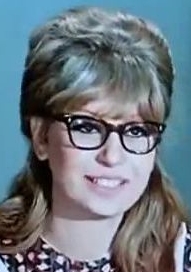 سامية شكري