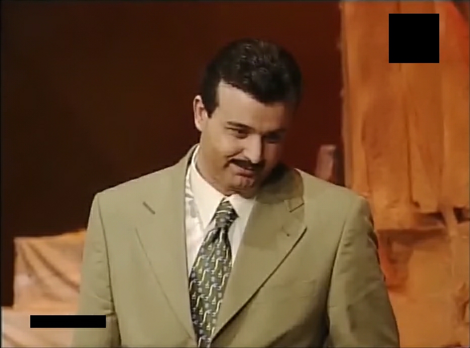 أيمن عزب